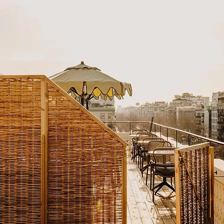 Hotell Condestable 2*