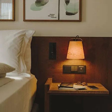 Hotell Condestable 2*